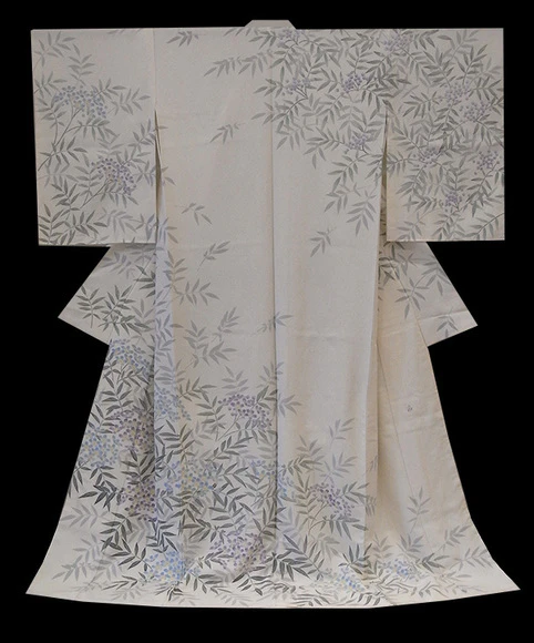 Formal Kimono with Design in Yūzen Dyeing "Pleasant Wind"