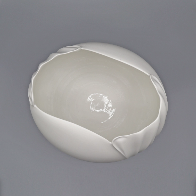 photo White Porcelain Bowl