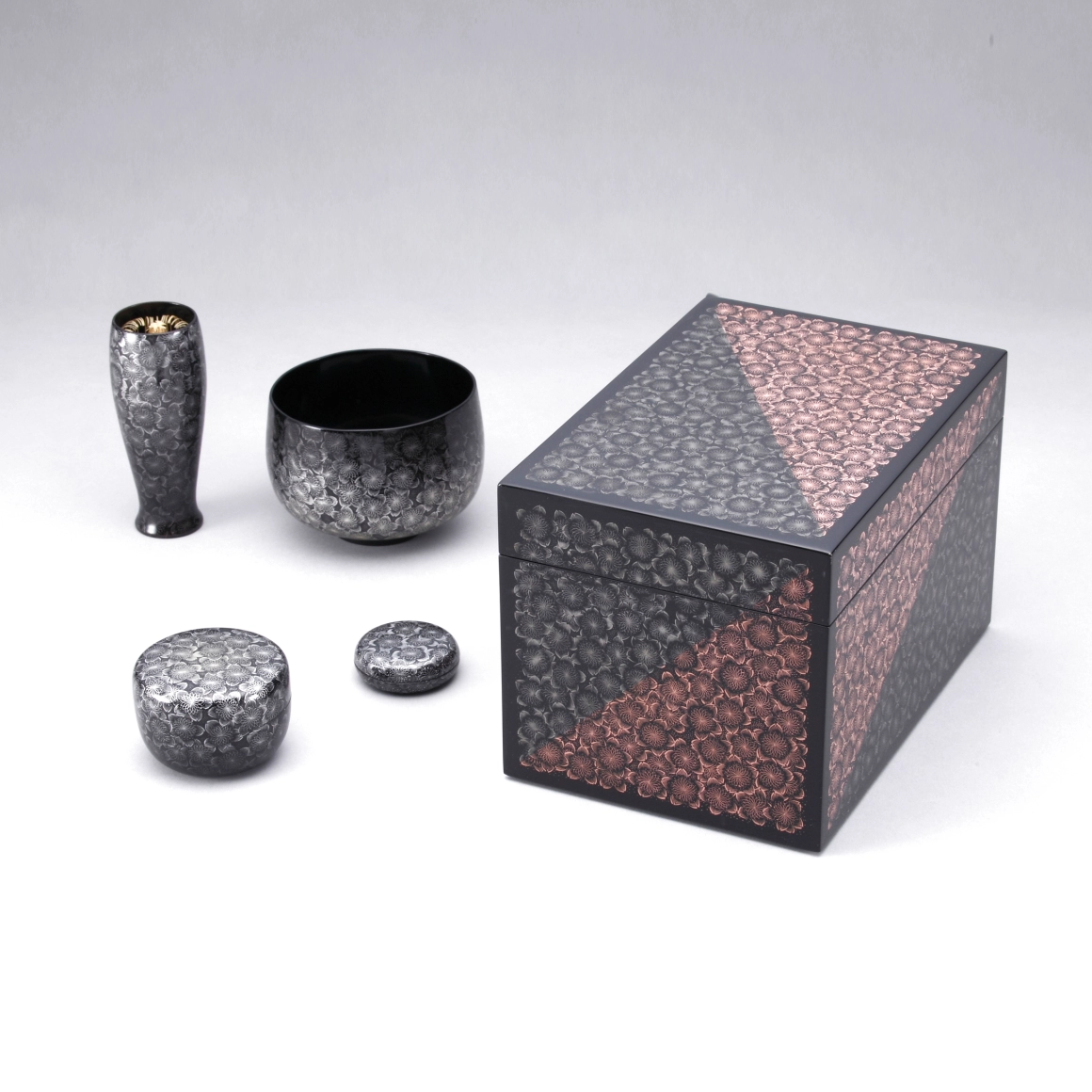 沈金桜文象嵌茶箱(水尻 幸太)｜ギャラリージャパン