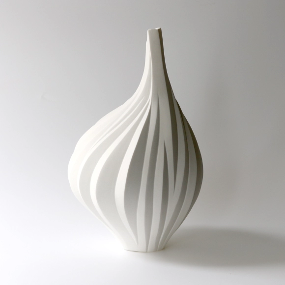 白磁水指(高橋 奈己)｜ギャラリージャパン