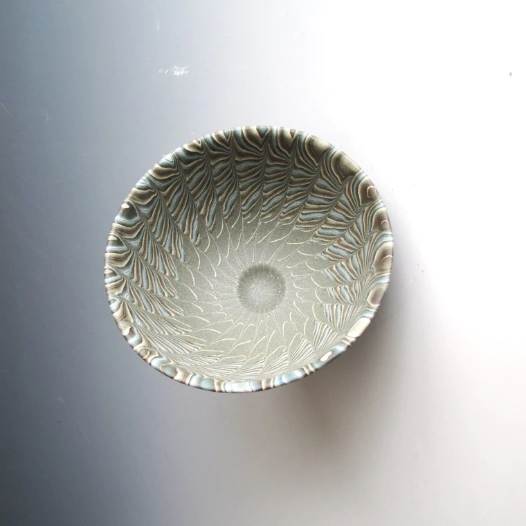 写真：練上茶碗
