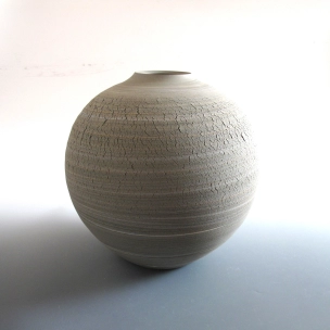 Layer Marbled Jar with Cracks