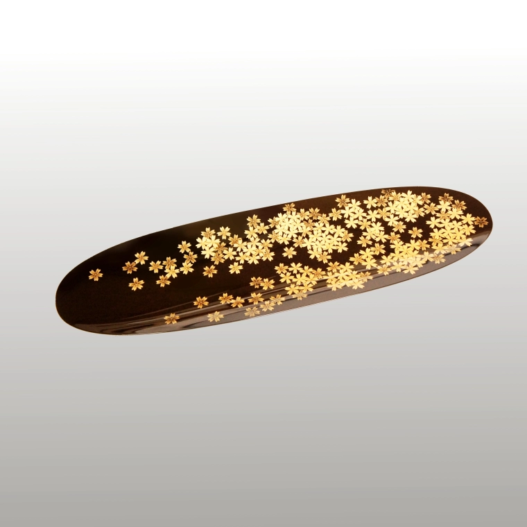 photo Tray with Design in Urushi Carving and Kinma "Spirit of Cherry Blossom"