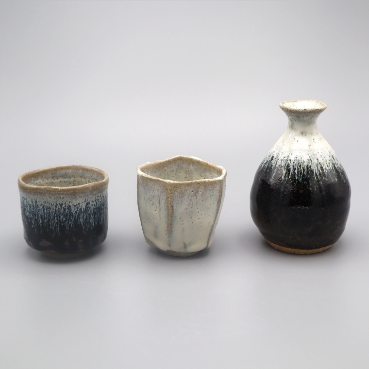 photo Madara Karatsu Sake Cup