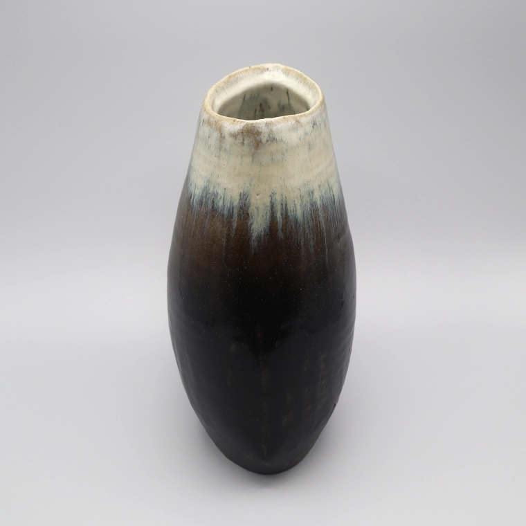 photo Chōsen Karatsu Flower Vessel