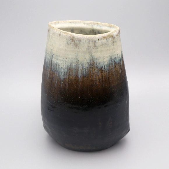 Chōsen Karatsu Flower Vessel