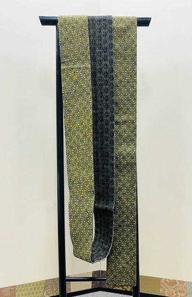 和更紗名古屋帯「輪宝独鈷流文更紗」 (Yuko Saito) ｜Gallery Japan