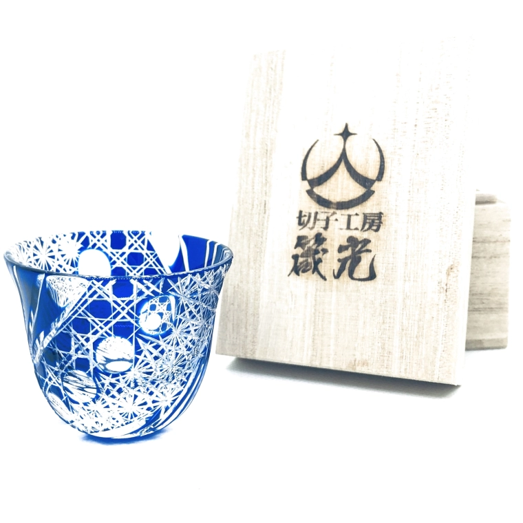 photo Sake cup and spiral glass