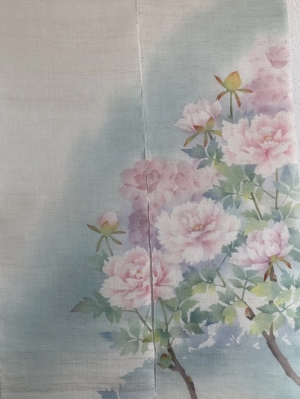 Split Curtain "Peony"