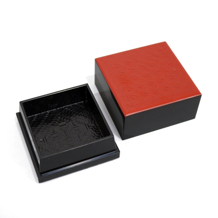 photo Small Box of Bamboo in Ajiro Weave