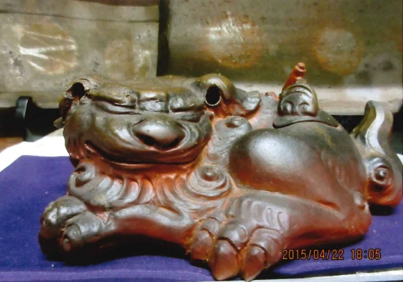 眠り獅子香炉
