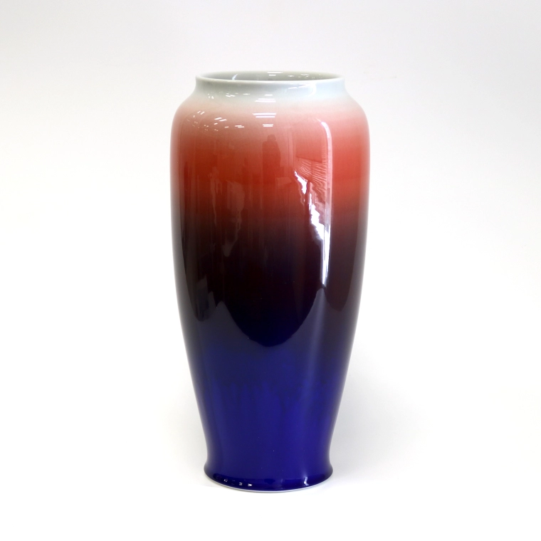 photo Flower Vase with Colored Glaze Decoration "Shōjō"
