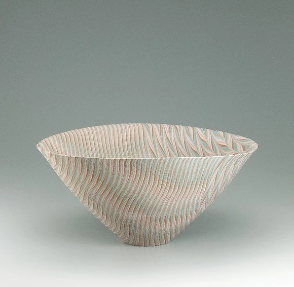 Bowl with Marbled Willow and Bamboo Leaf Design