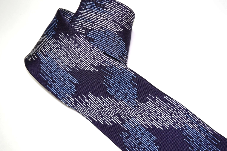 photo Yūzen Dyed Silk Tie