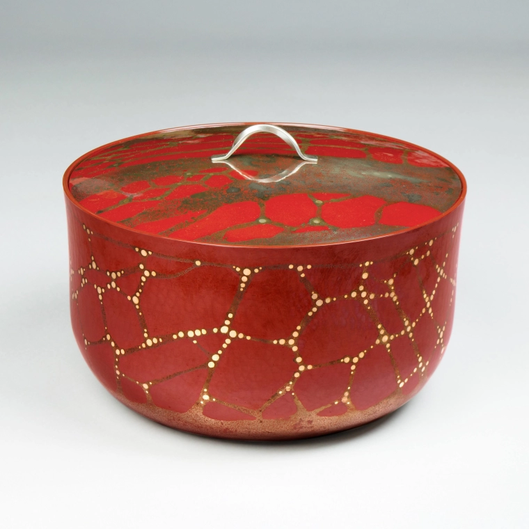 photo Hammer-Worked Copper Fresh Water Jar with Solder Decoration Inlays "Rainwater"