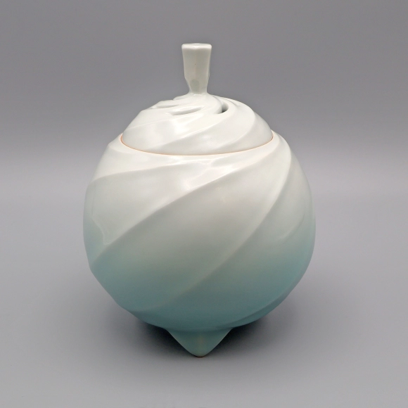 White Porcelain Incense Burner with Pale Blue Glaze and Stream Design