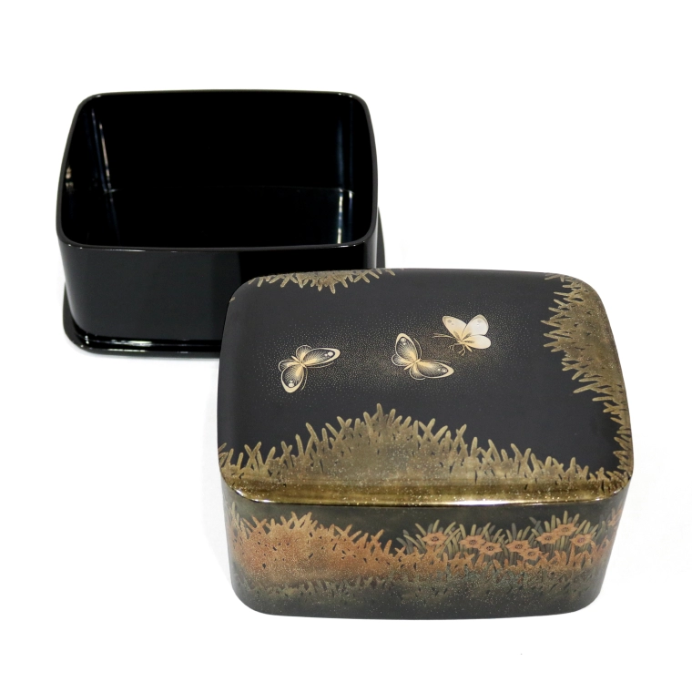 photo Small Box with Design in Makie "Sparkling Early Spring"