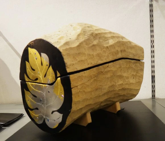 Tiger’s Claw Wood Box
