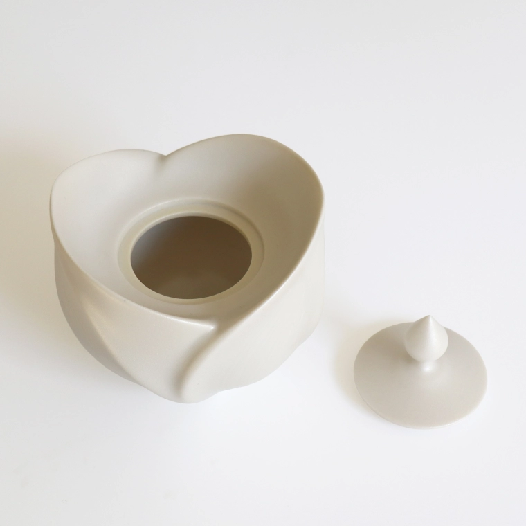 photo Covered Box with Pearly Luster Color