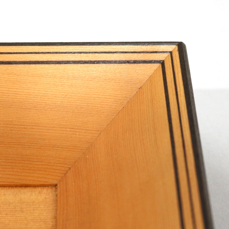 photo Jindai Cedar and Japanese Yew Wood Tray