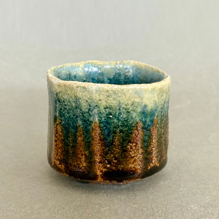 photo Sake Cup with Three Color Glaze Decoration