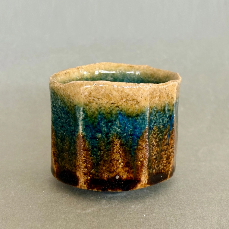 photo Sake Cup with Three Color Glaze Decoration