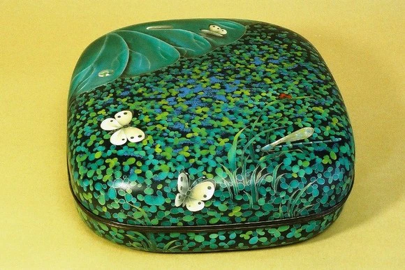 Wired Cloisonné Lidded Container 