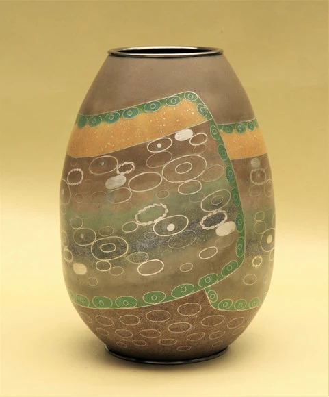 Wired Cloisonné Vase "Flowing Balls"
