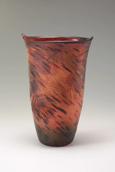 Sandblasted Flower Vase "Pine Cone"