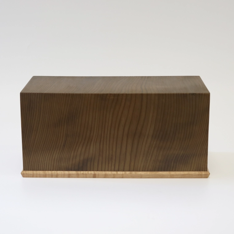 写真：神代杉格子抽斗