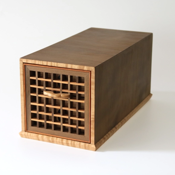 Jindai Cedar Wood Box with Lattice Drawer