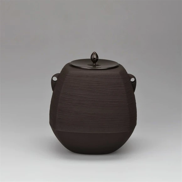 木瓜形鉄瓶(三代 畠春斎)｜ギャラリージャパン