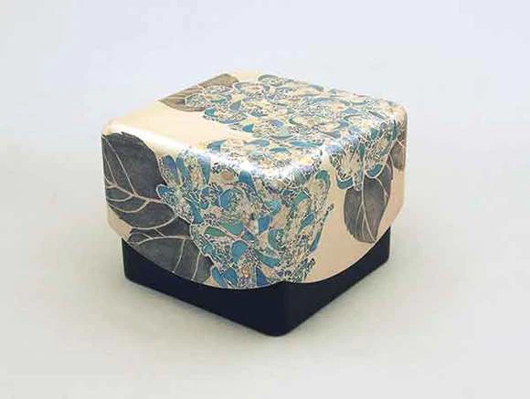 色貝飾箱「紫陽花」