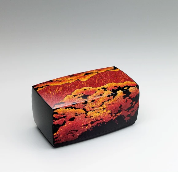 乾漆蒟醬箱「照山」