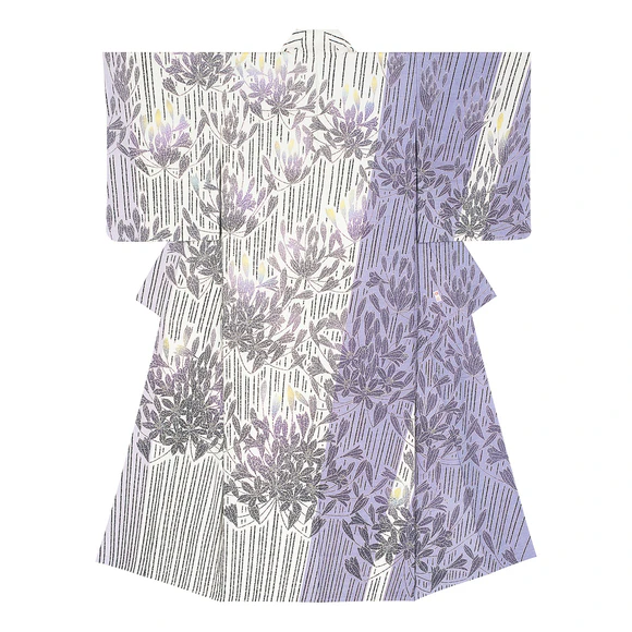 Unlined Kimono with Design in Sekidashi Style Yūzen Dyeing "Summer Solstice"