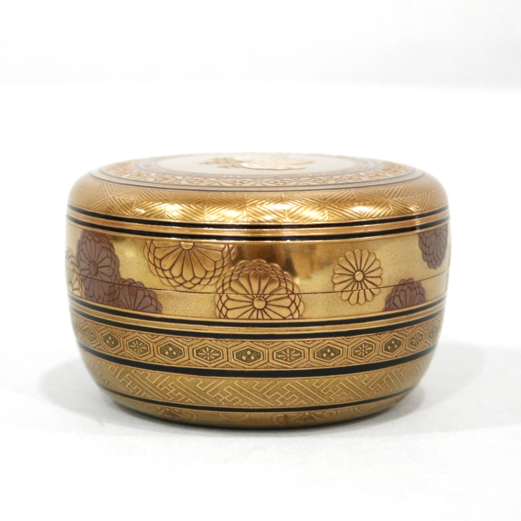 photo Flat Tea Caddy with Fine Patterns in Makie
