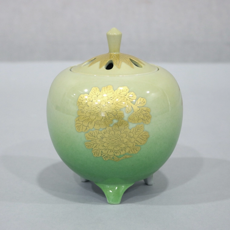 写真：釉裏金彩四君子丸紋　香炉