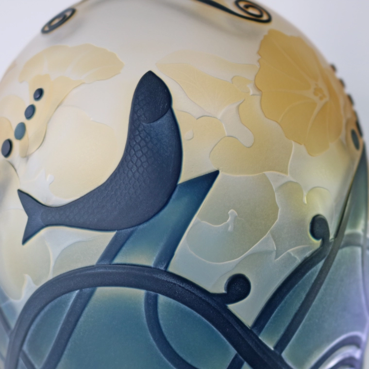 photo Sandblasted flower vase "Playing in the Waves"