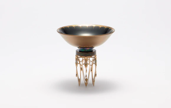 蒔絵高坏「菊華」