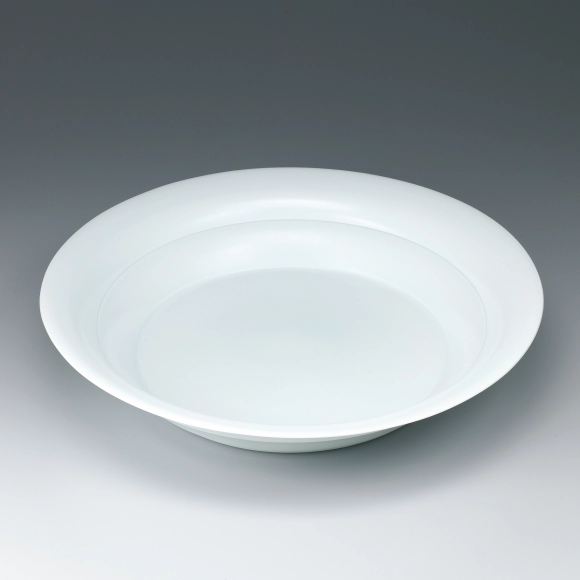 White porcelain bowl.