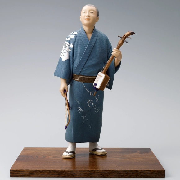“Night at Owara”. Formed with tōso and covered with cloth and paper.