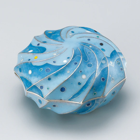 Cloisonne covered vessel. “Stream”