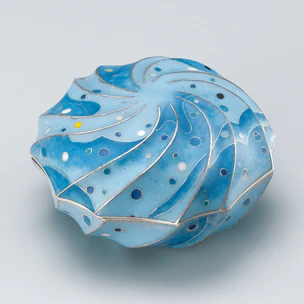 有線七宝蓋物「流」