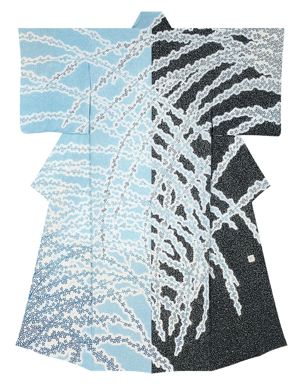 photo Formal kimono with design in yūzen dyeing. “Funsekka”