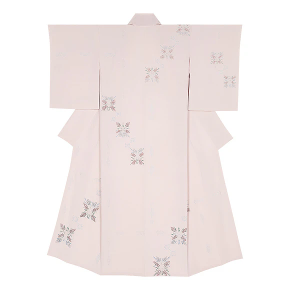 Kimono with embroidery. “Variation”