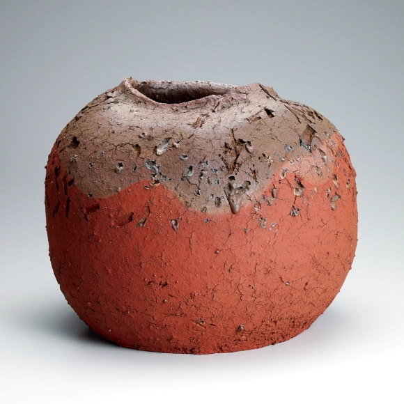 Large “Sadogashima” jar.