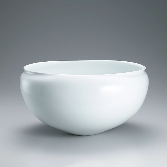 White porcelain bowl.
