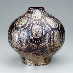 Flower vase of mokumegane.