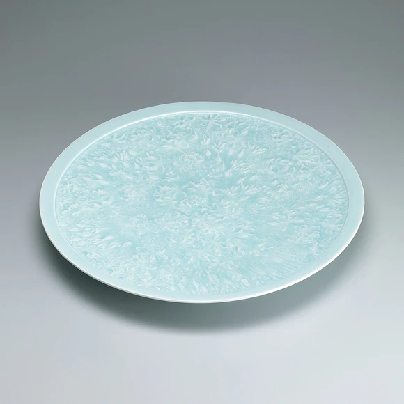 清朝　時代　青白磁 花柄 丸型皿　骨董品保証 清朝 時代 青白磁 花柄 丸型皿 骨董品保証