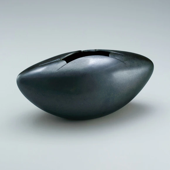 Flower Vessel of Cast Rōgin